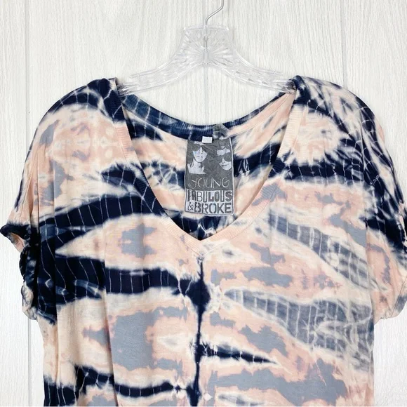 Young Fabulous & Broke | Pink & Navy Blue Tie Dye V-Neck Short Sleeve Size Large - Picture 6 of 12